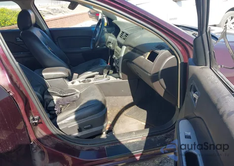 2011 Mercury Milan Premier из США, поврежденный, VIN 3MEHM0JG9BR605266